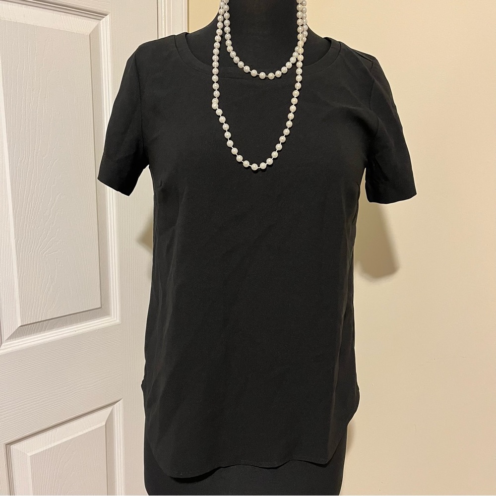 NWT Ann Taylor Black short sleeve blouse size XS